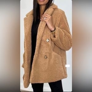 NWOT Talulah Teddy Jacket - Taupe (M/L)
